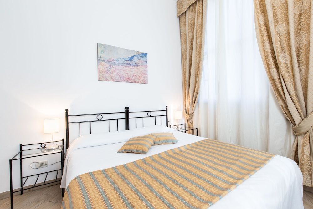 Hotel Agli Artisti Standard Double Room 3