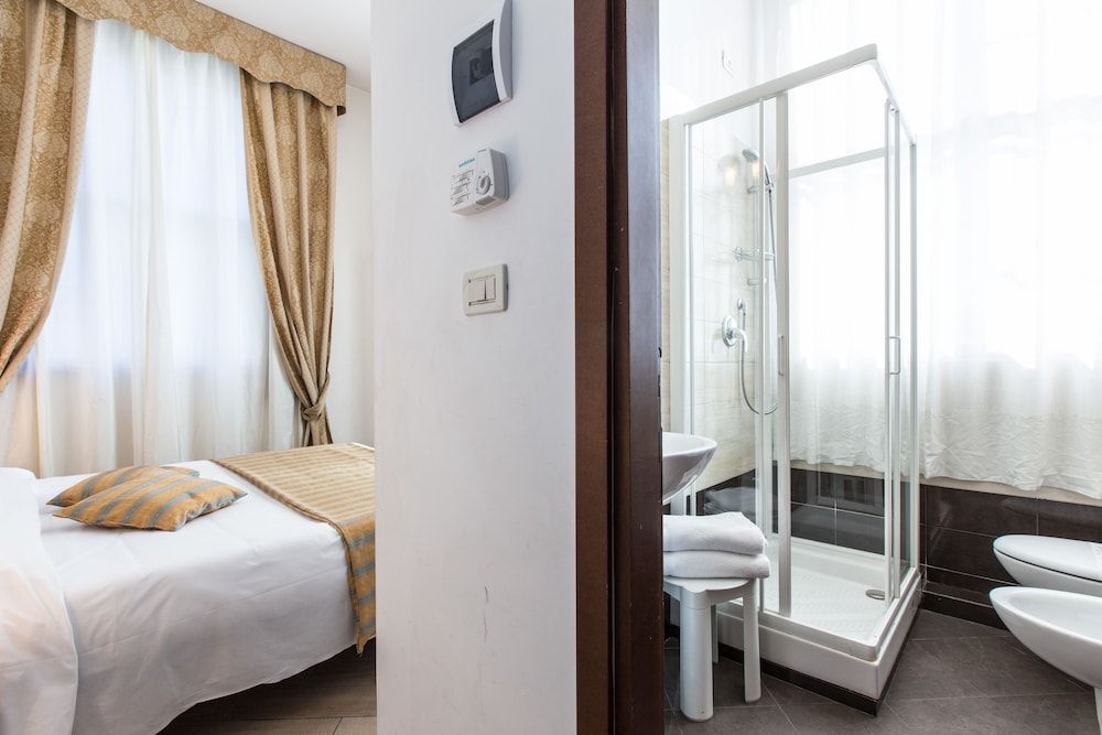Hotel Agli Artisti Standard Double Room 2