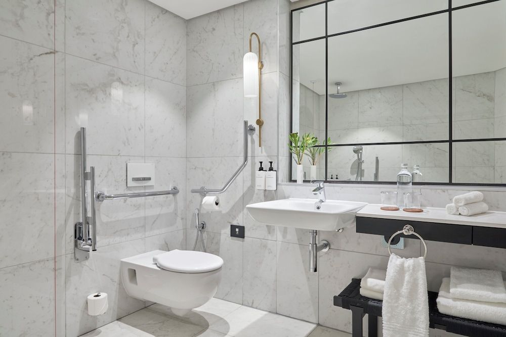 InterContinental Table Bay Cape Town by IHG Classic Room, 2 Twin Beds 12