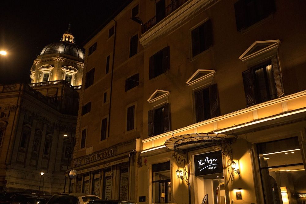 undefined The Major 7