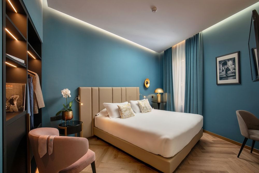 undefined The Major 2