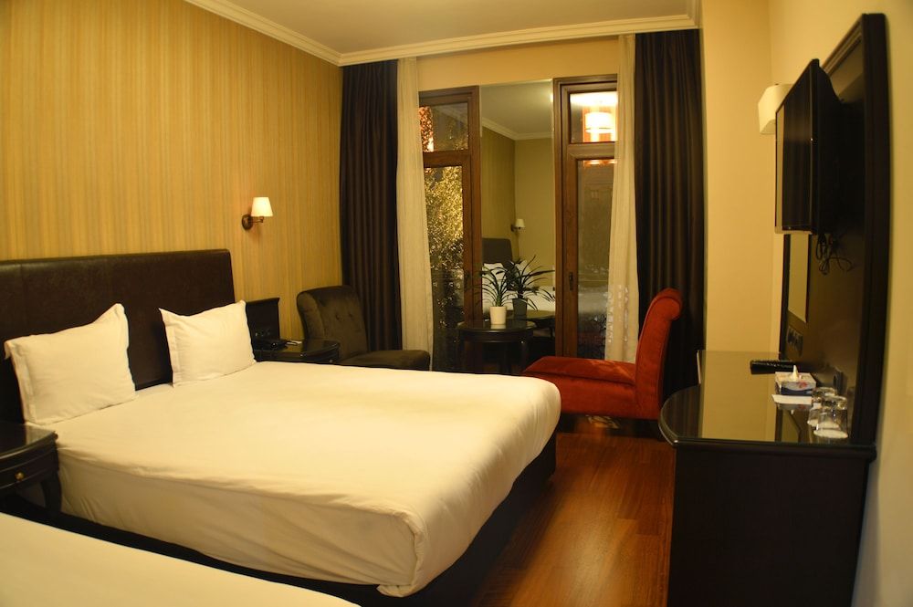 undefined Sultan Mehmed Hotel 8