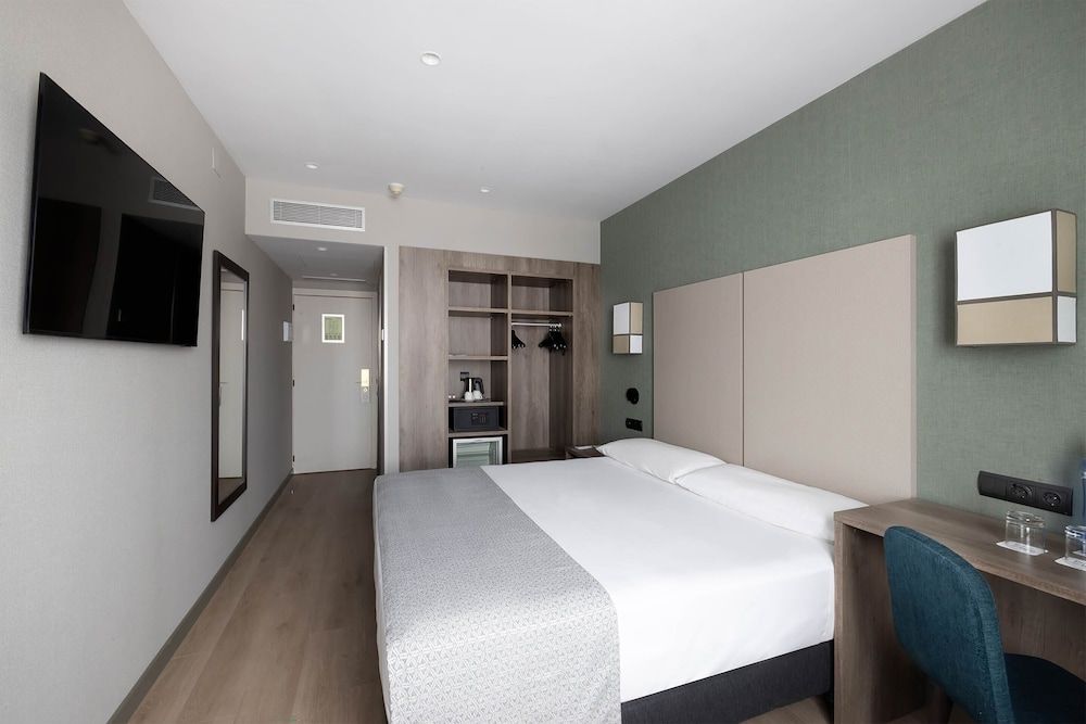 undefined Catalonia Albeniz 8