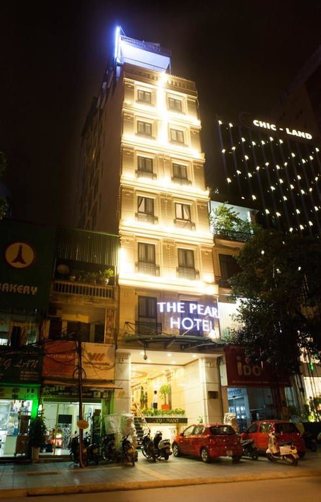 undefined The Pearl Hotel