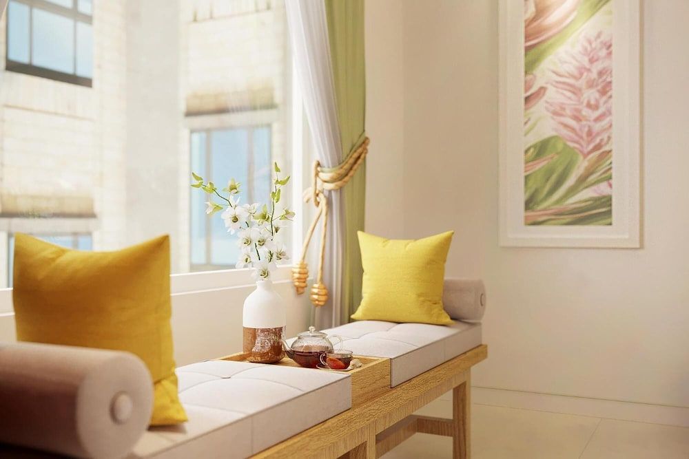 The Pearl Hotel Deluxe Room 7