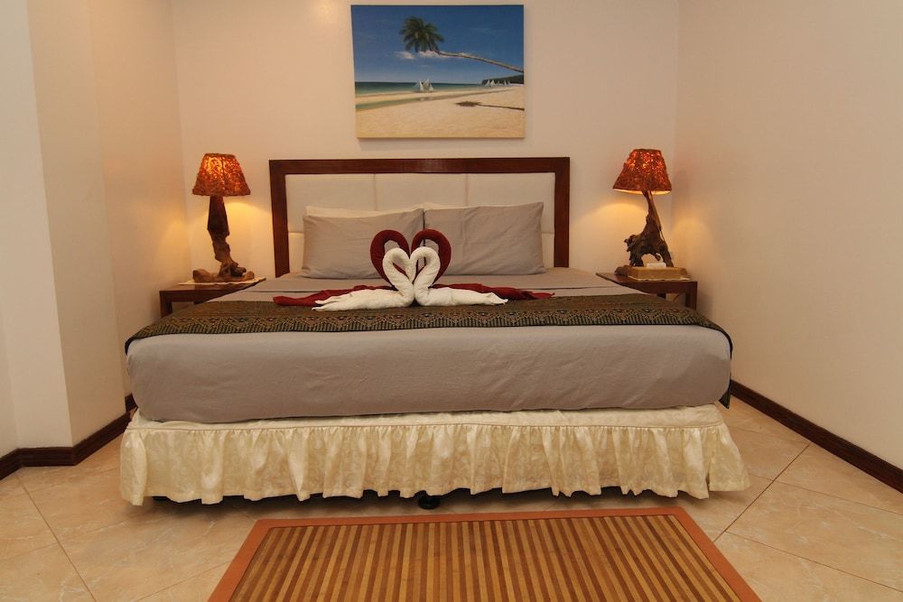 undefined Greenyard Inn 5