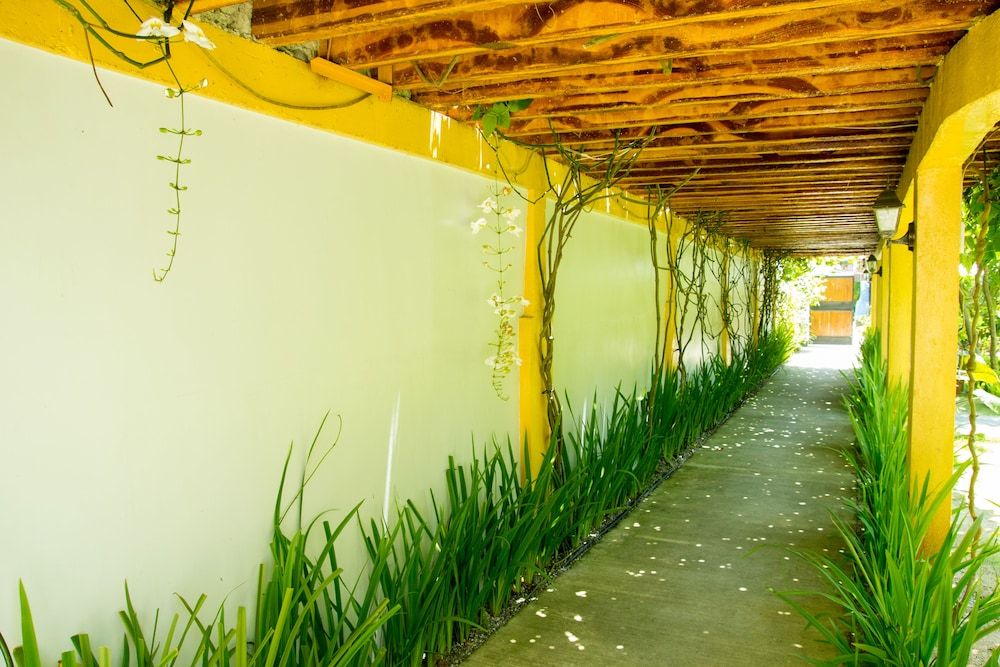 undefined Greenyard Inn 4