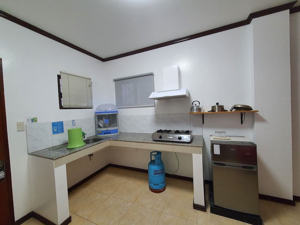 undefined Greenyard Inn 6