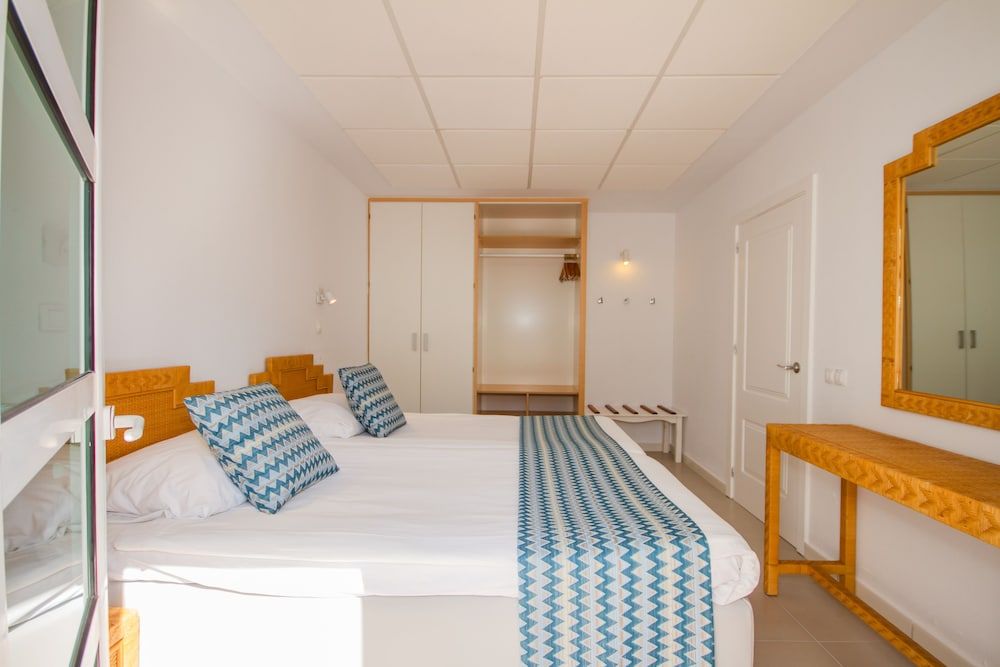 Servatur Terrazamar Suite & Sun Suite Standard Apartment, 1 Bedroom (Terrazamar / 2 adults + 2 children) 3