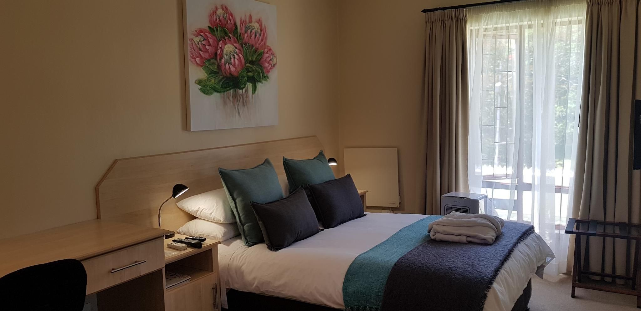 The Colonial Room