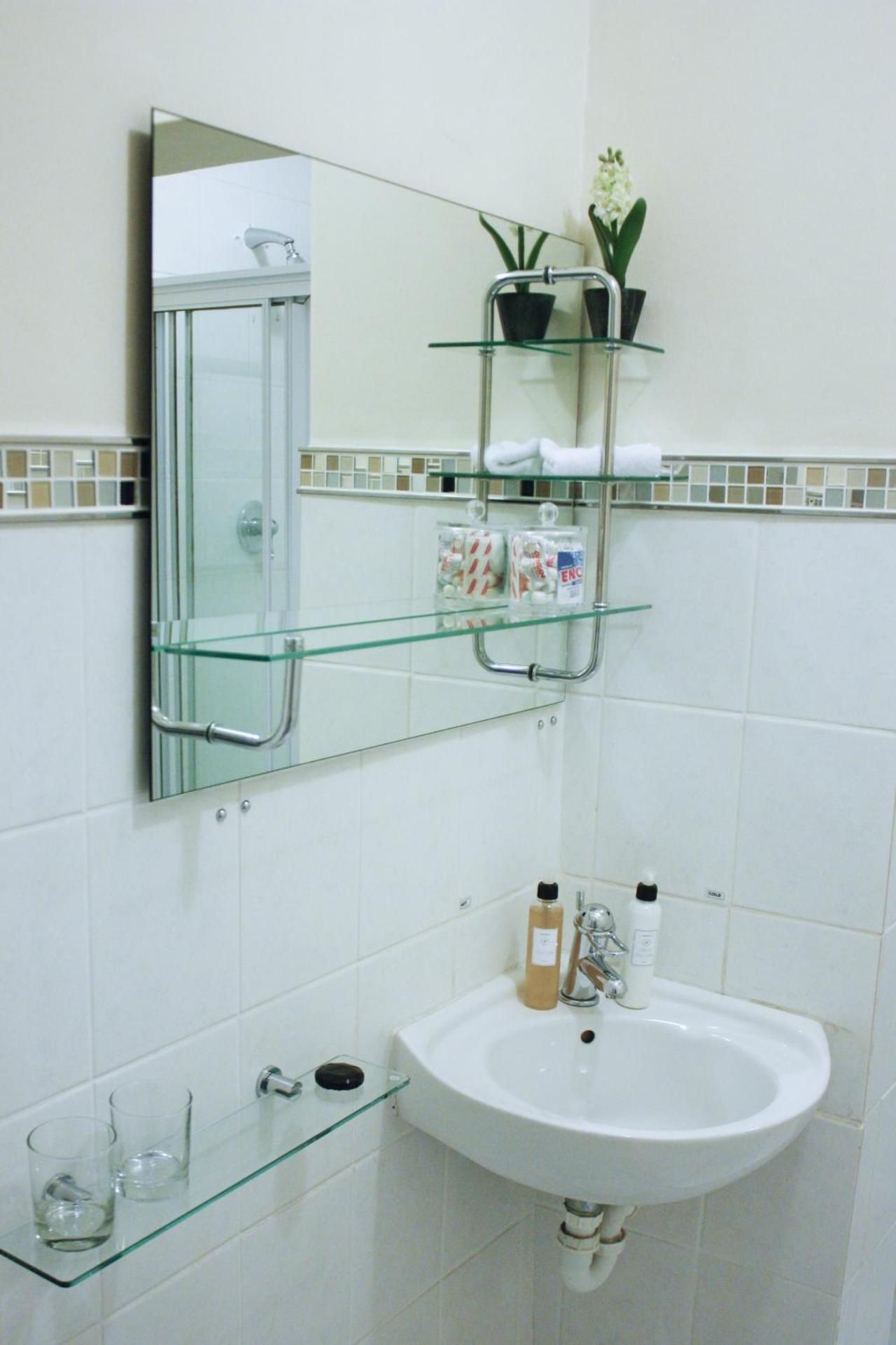Luxury Double or Twin Room with Shower