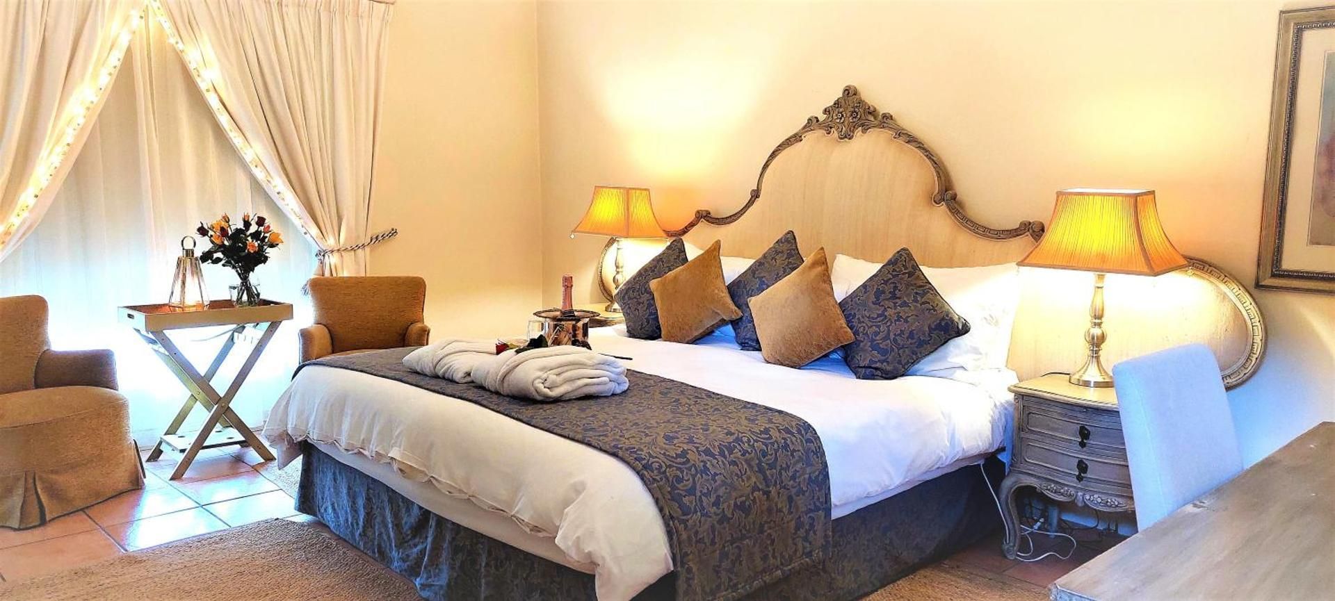 Luxury Double or Twin Room with Bath and Shower