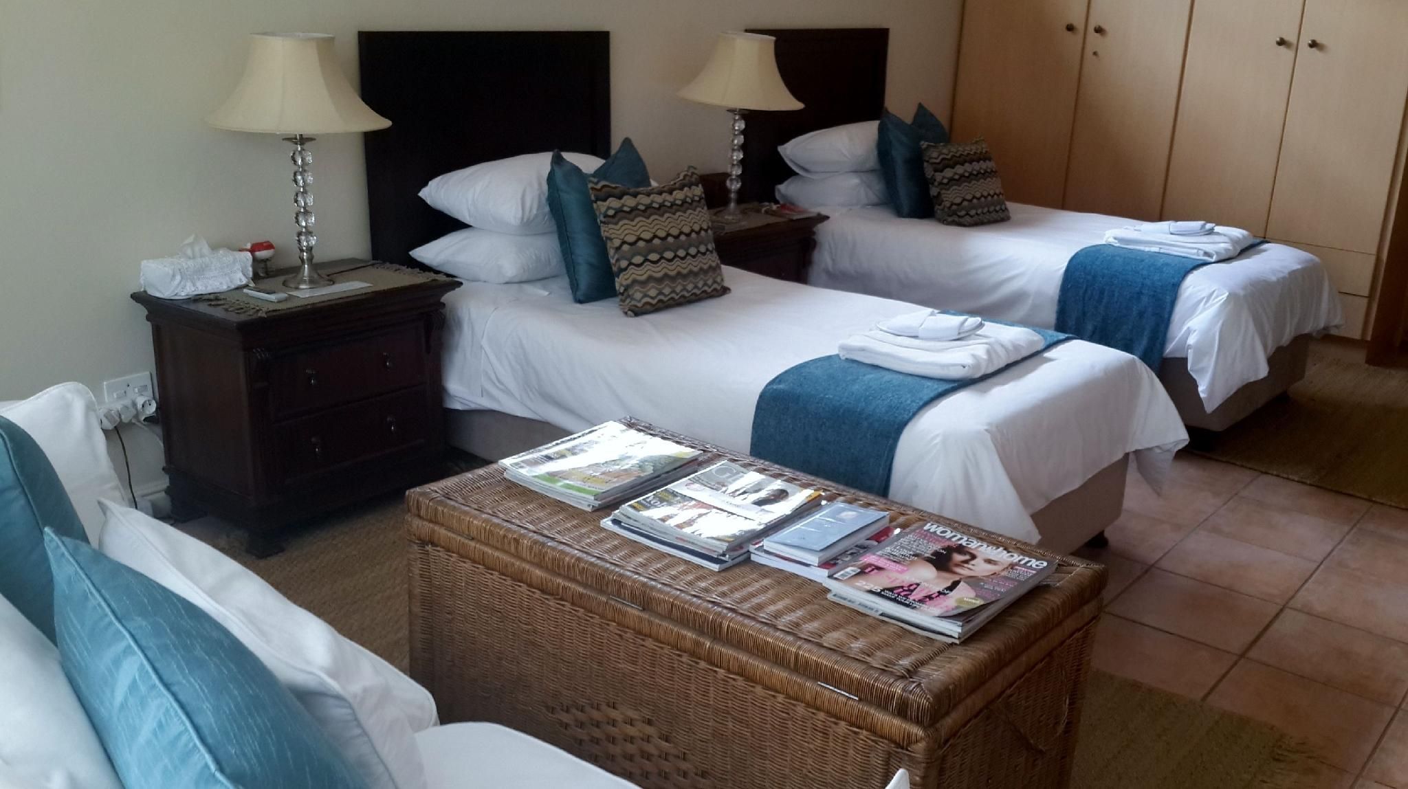 Riversong Guest House The Mountain View Room 5