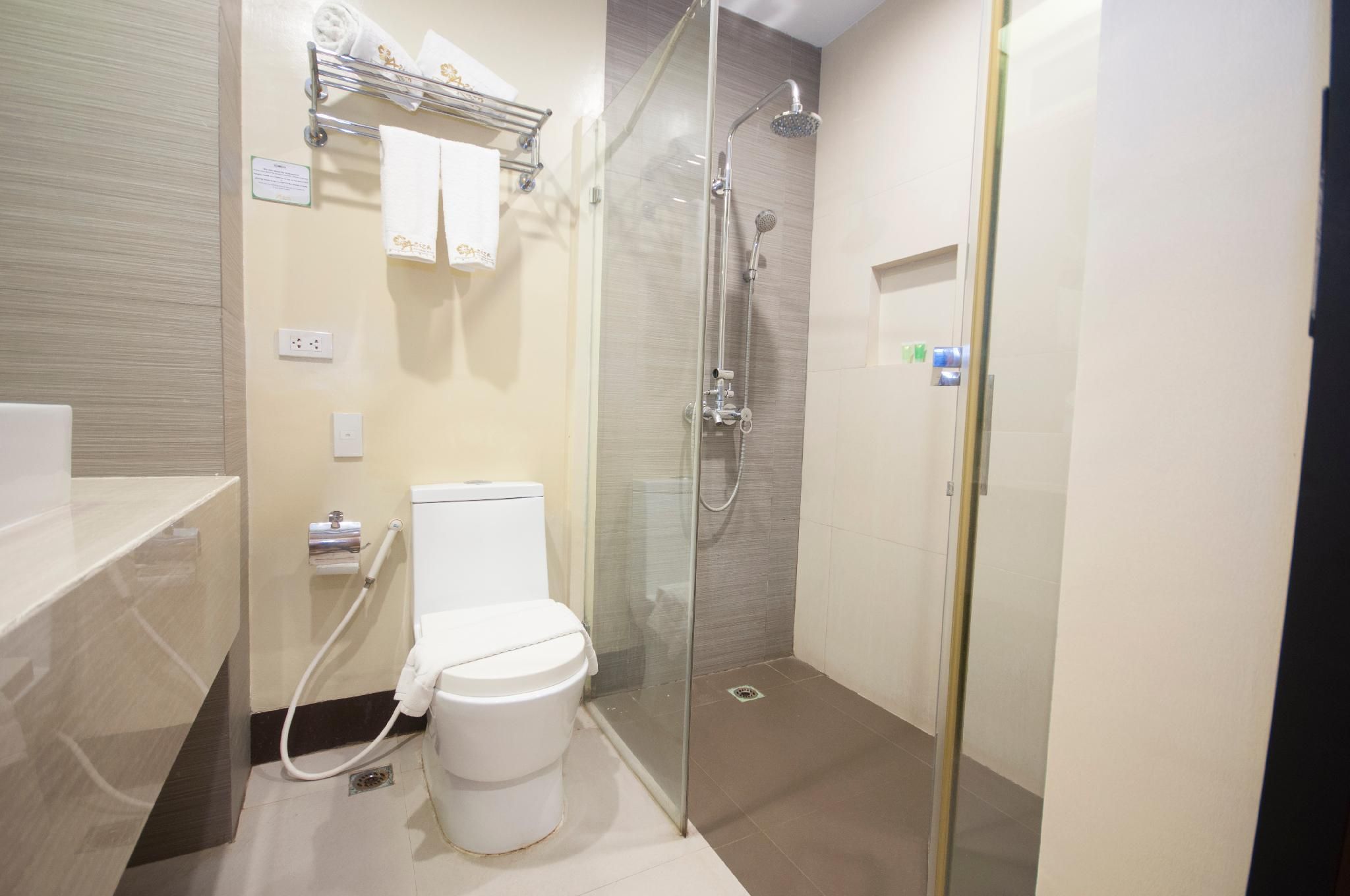 Deluxe Garden View Double or Twin Room