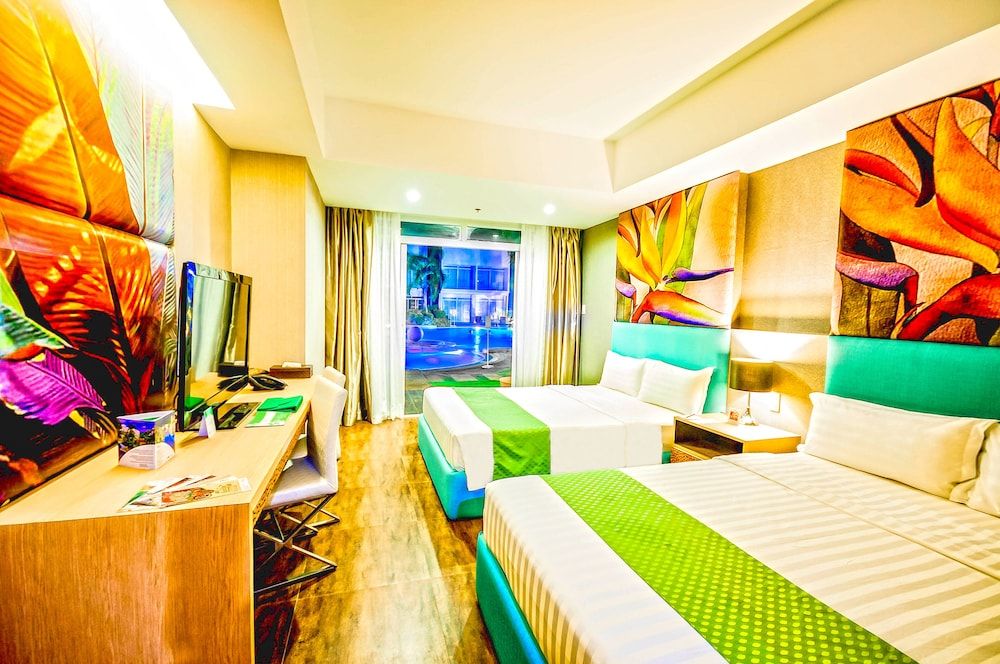 Aziza Paradise Hotel Deluxe Room, Pool View 3