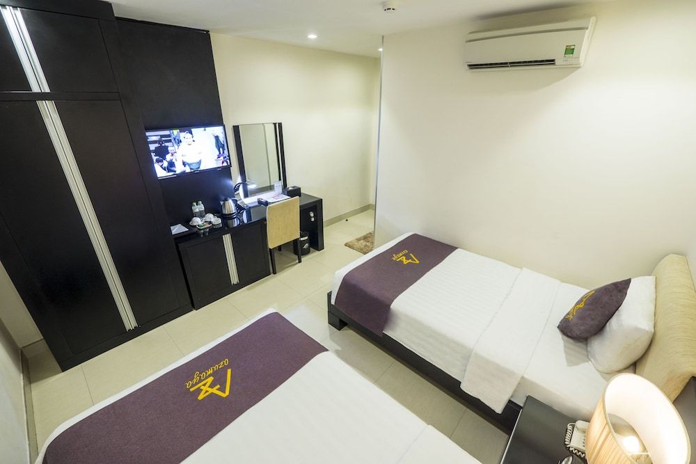 Deluxe Room, 2 Twin Beds (No window)