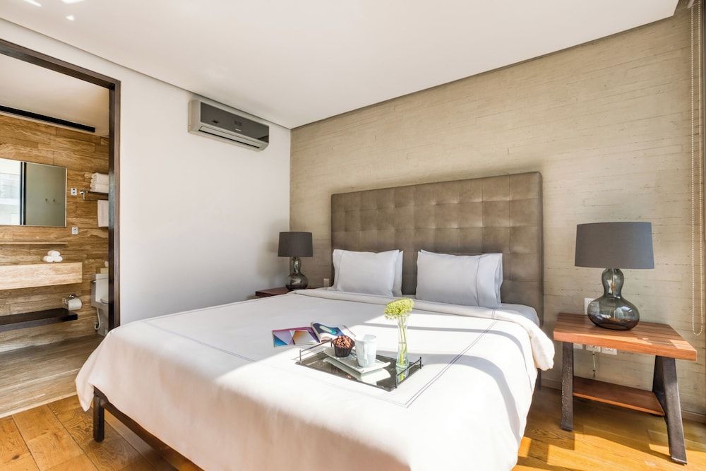 AR 218 Hotel by ULIV Standard Suite 2