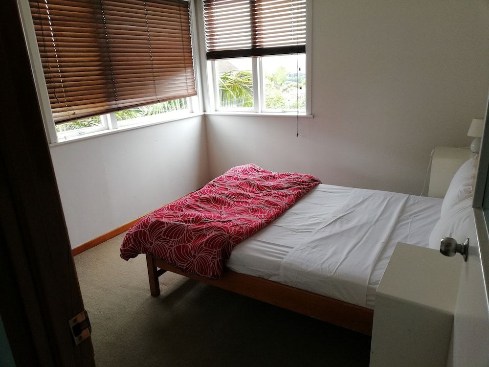 undefined Uenuku Lodge - Hostel 10