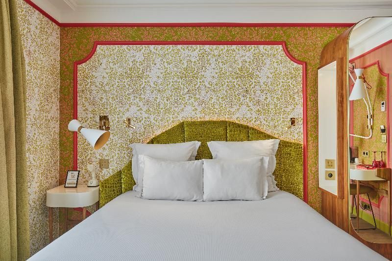 undefined Idol Hotel 9