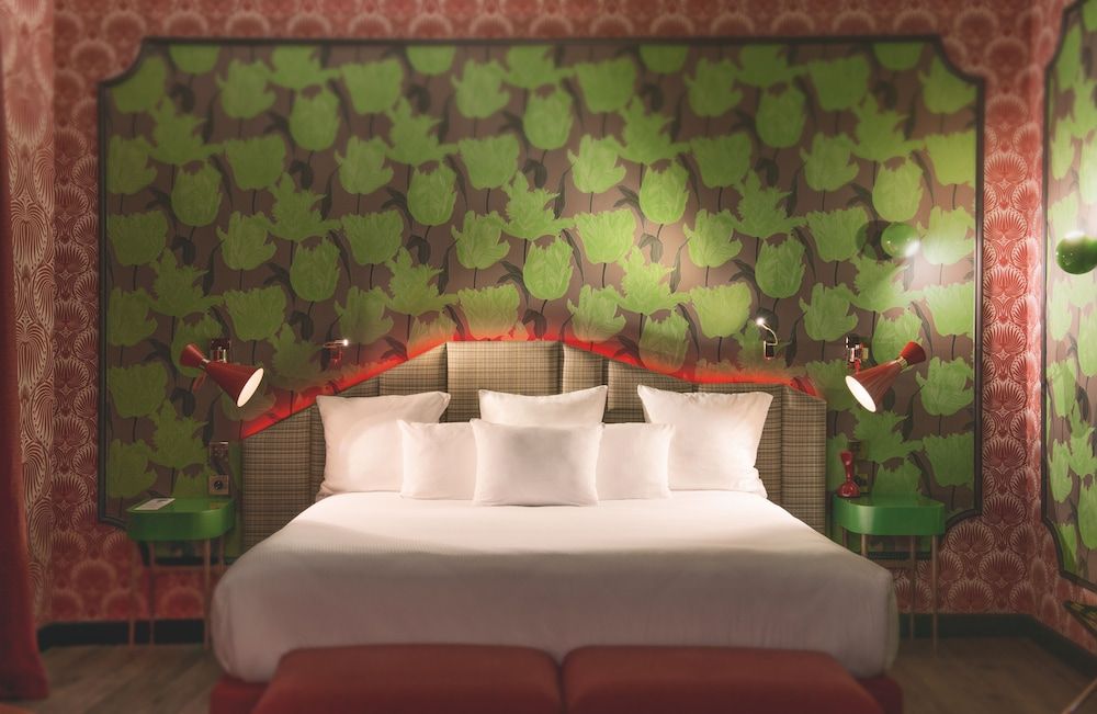 undefined Idol Hotel 2