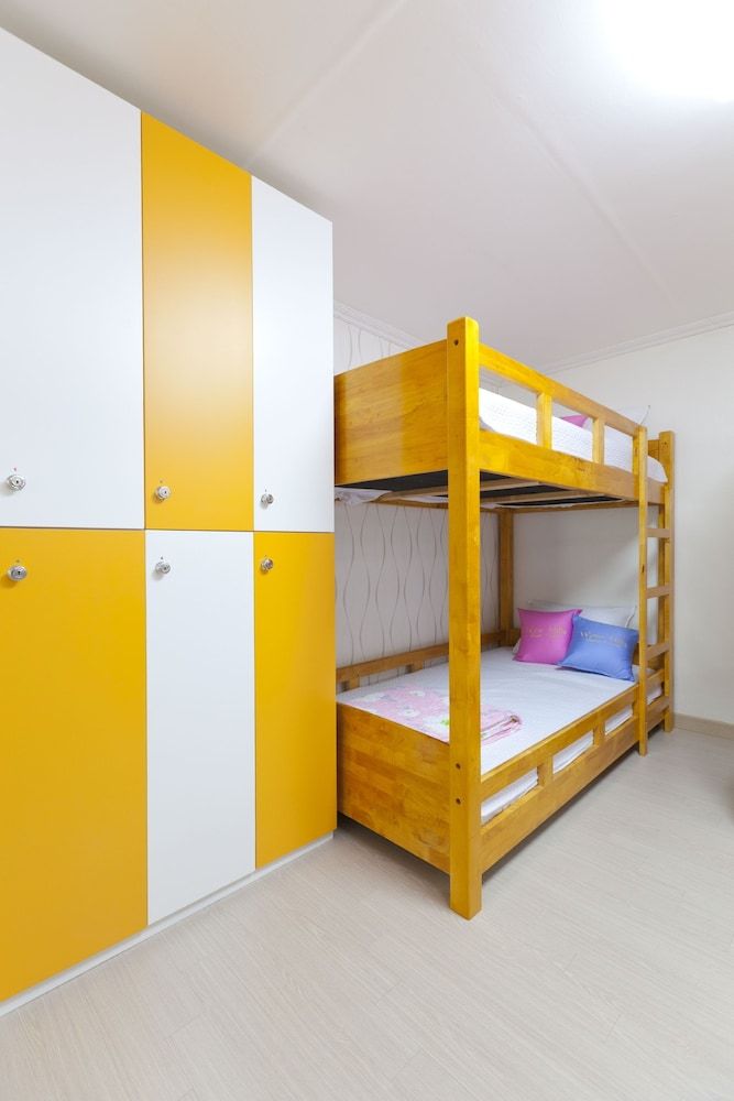 undefined Wow Hills Guest House 9