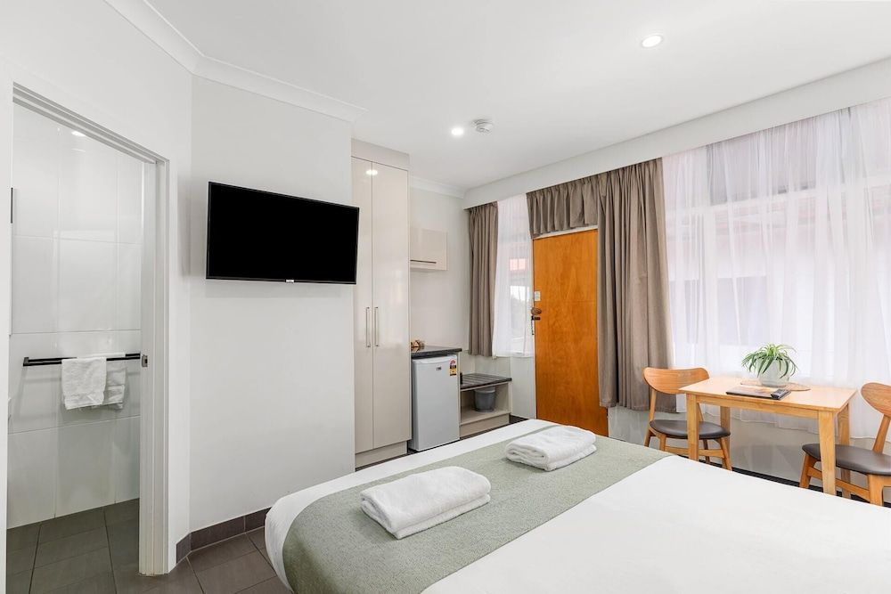 Robe Central Motel Superior Room, 1 Queen Bed 2