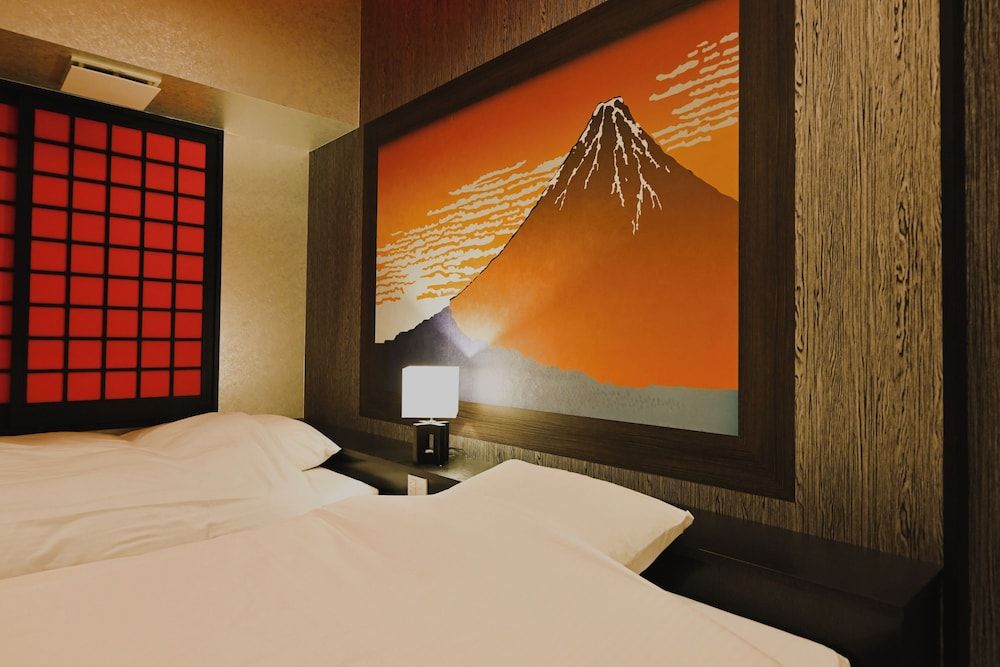 Room with Gold, Silver, Bronze, or Mist Sauna (Assigned by the Hotel)