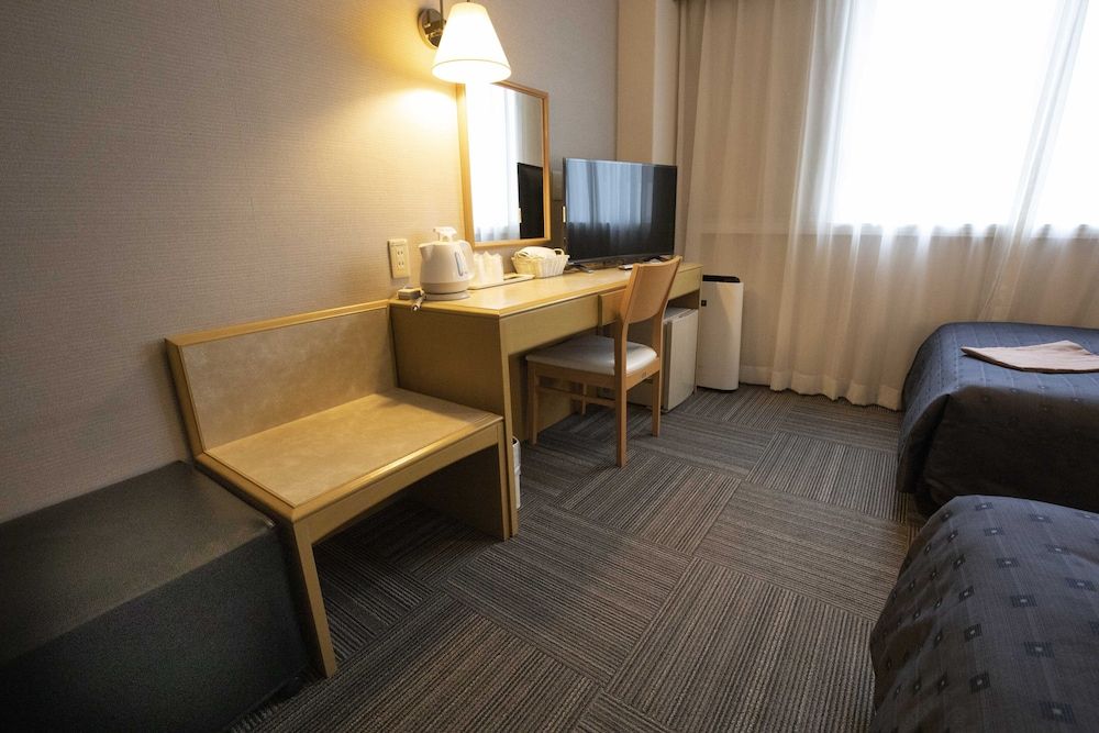 Court Hotel Mito Twin Room, Non Smoking 2