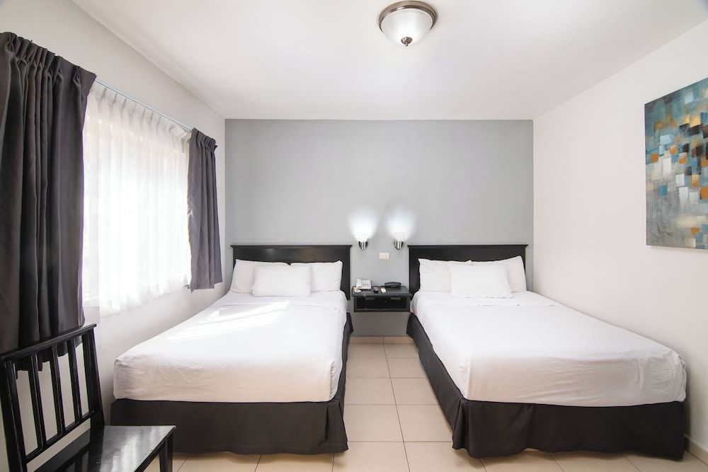 Best Western Plus San Jorge Standard Room, 2 Double Beds, Non Smoking 3