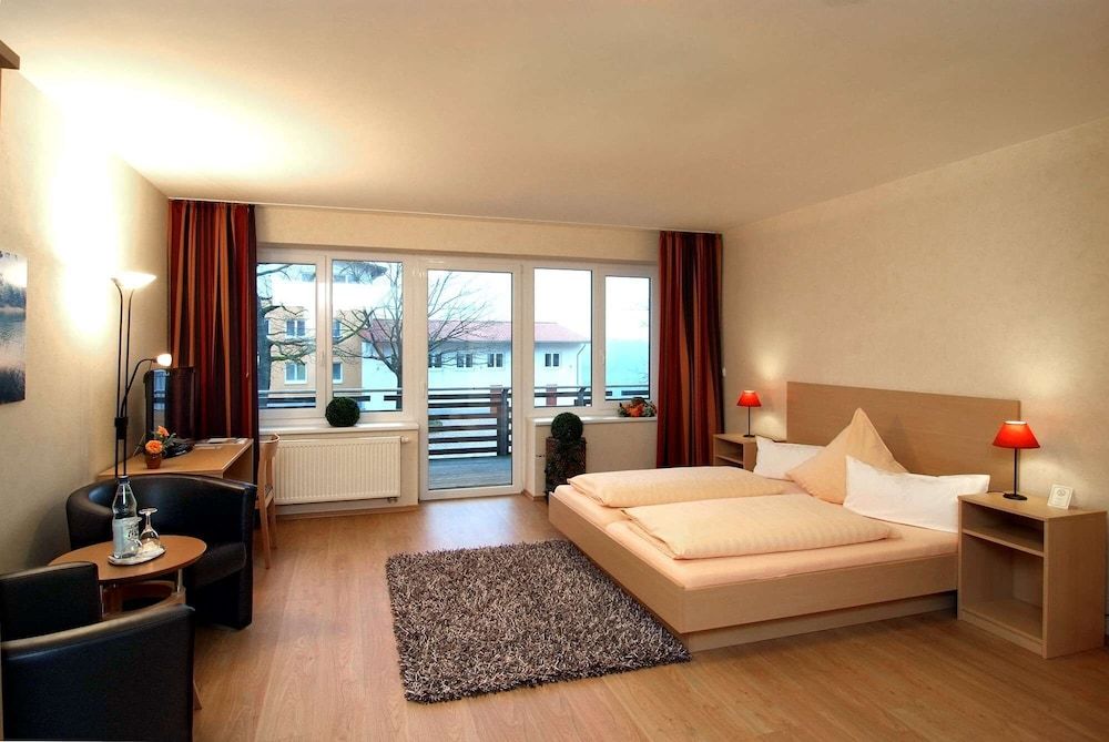 BernsteinSee Hotel Standard Double Room, Balcony 2
