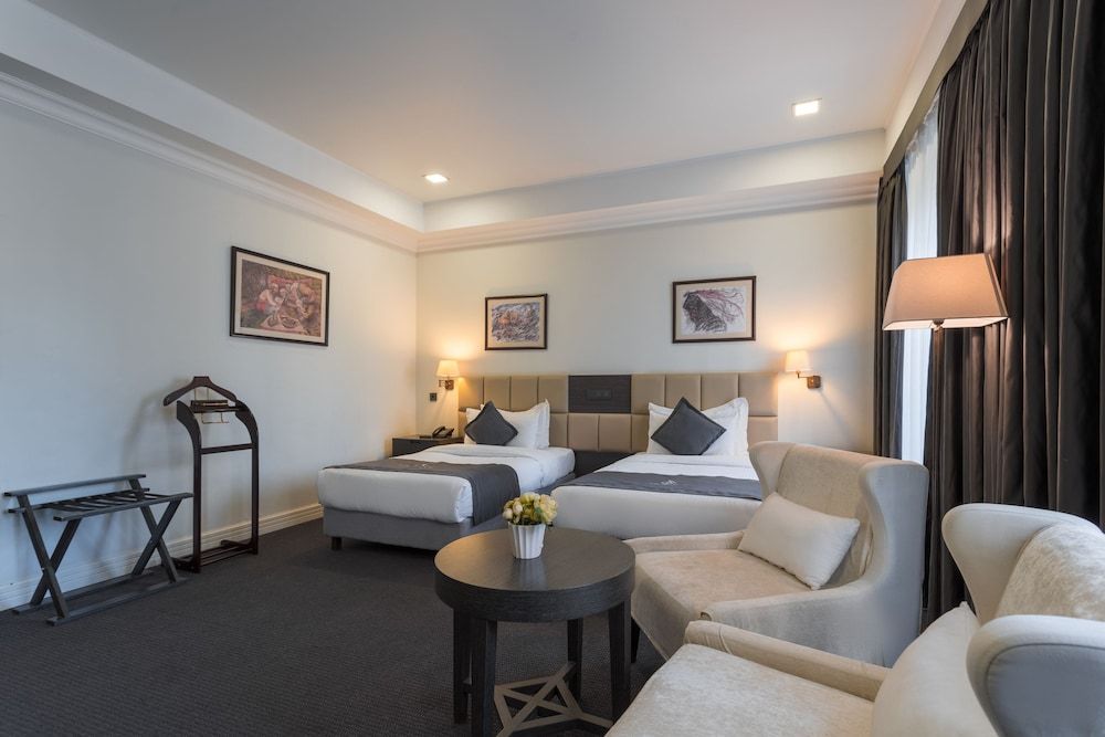 Ambassador Hotel Family Room 14