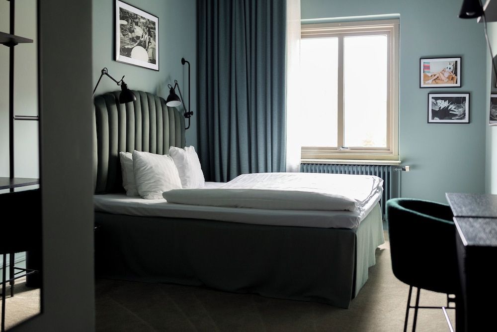 Quality Hotel Carlia Double Room (Compact) 2