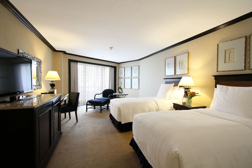Midas Hotel & Casino Deluxe Double or Twin Room 2