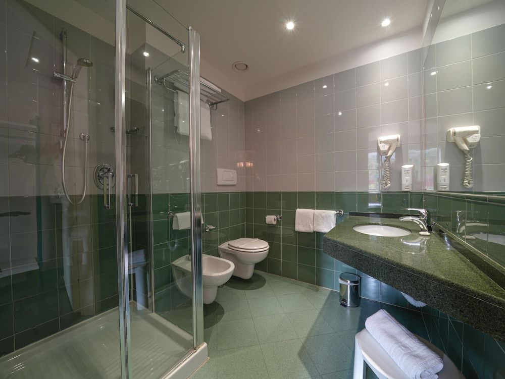 La Meridiana Bleisure Hotel Superior Triple Room 6