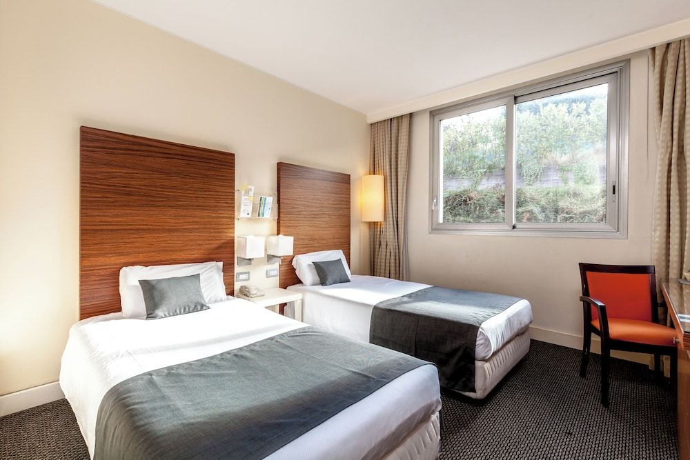 La Meridiana Bleisure Hotel Comfort Twin Room 2