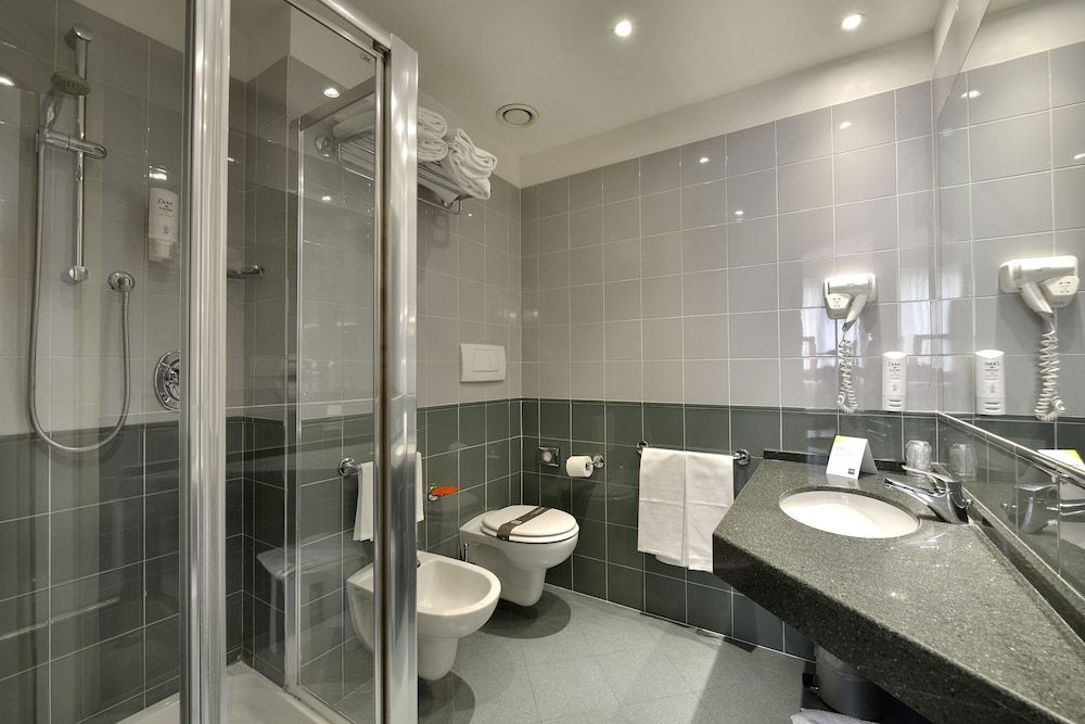 La Meridiana Bleisure Hotel Comfort Twin Room 5