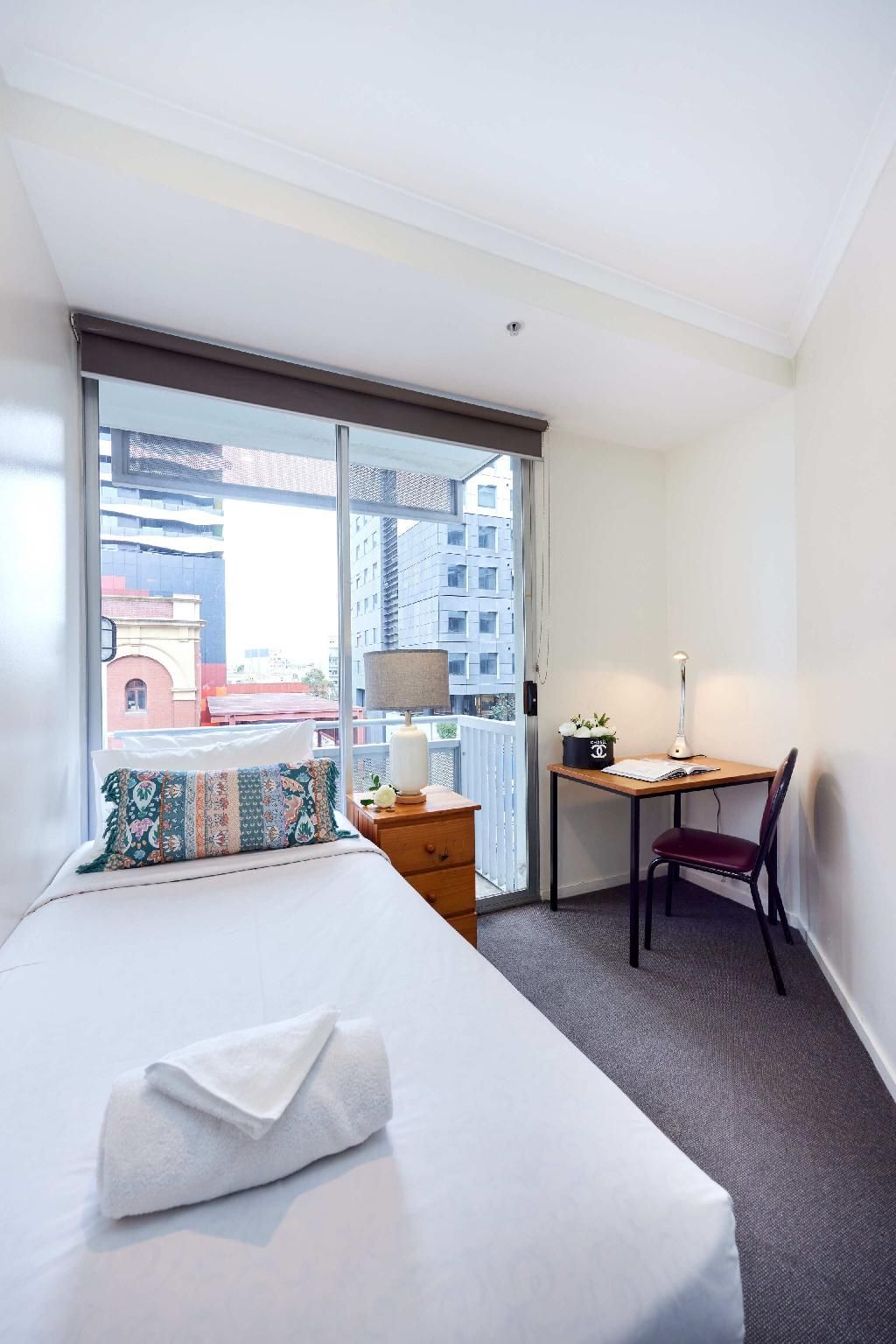 Arrow On Swanston Deluxe 2-Bedroom Apartment 2