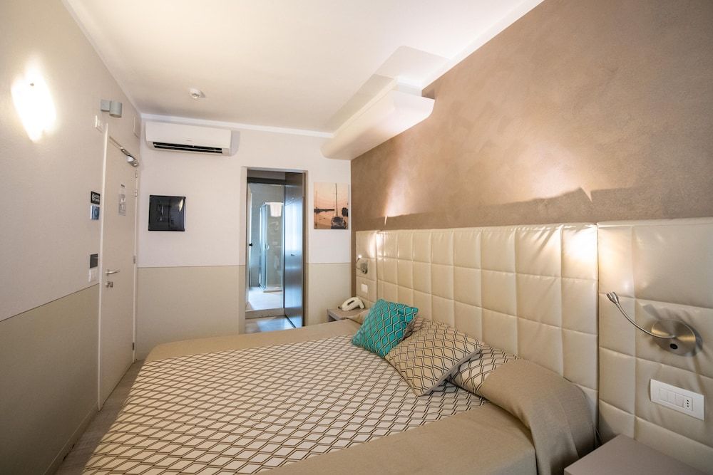 Albergo Trattoria Alessi Standard Double or Twin Room 42