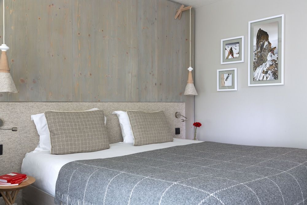Superior Triple Room ( 3 Adults)