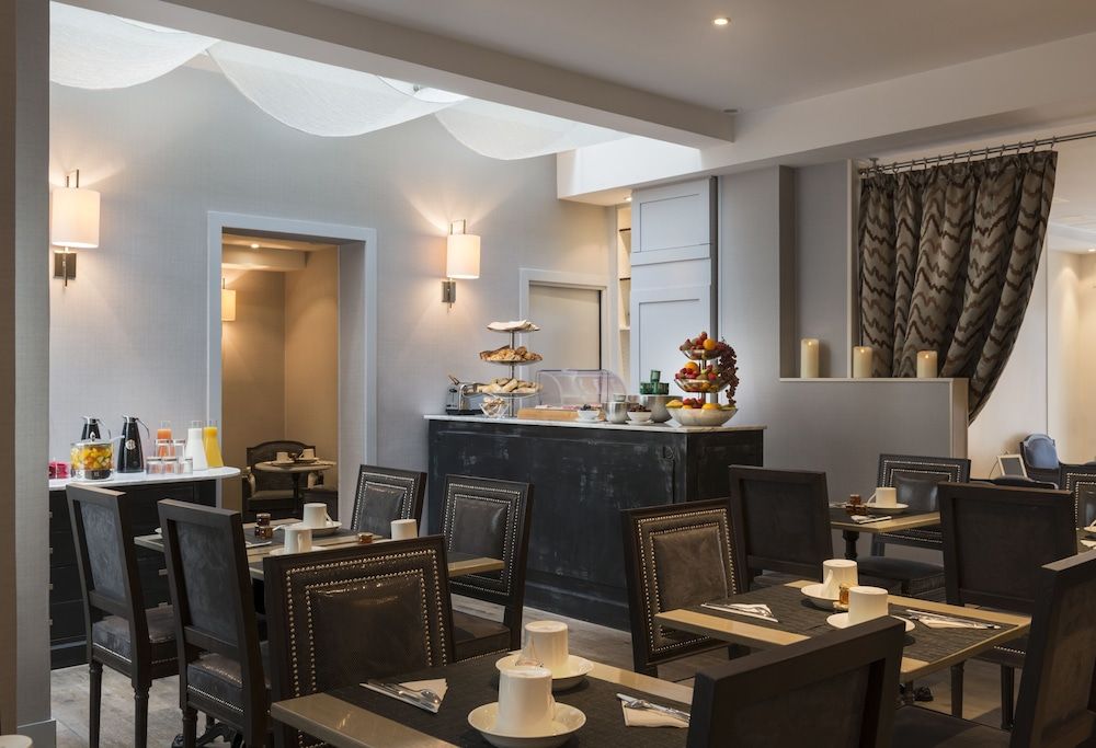 undefined Acacias Étoile 7