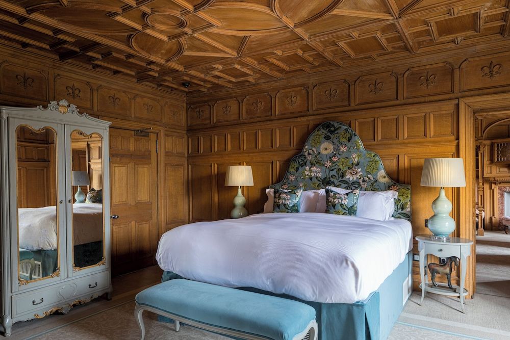 The Wood Norton Luxury King Room