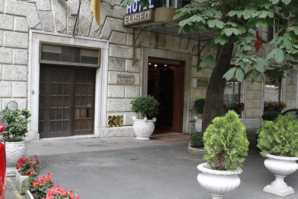 undefined Hotel Eliseo 3