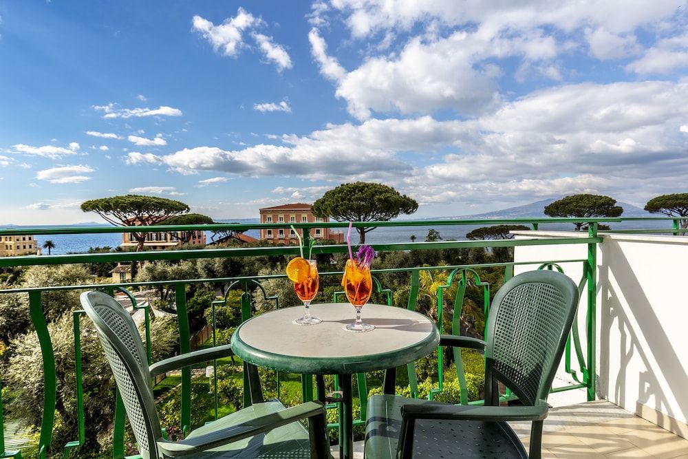 Classic Double or Twin Room, Sea View