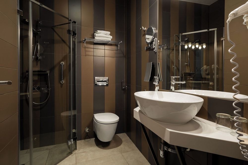 Wellton Centrum Hotel & Spa Standard Double or Twin Room 4