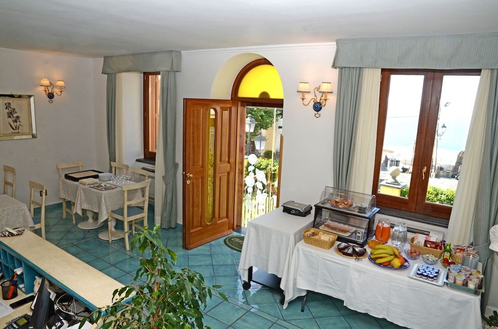 undefined Villa Maria 7