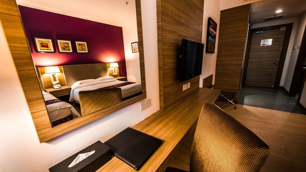 Badi'ah Hotel Standard Room (1 Queen or 2 Single Beds) 7