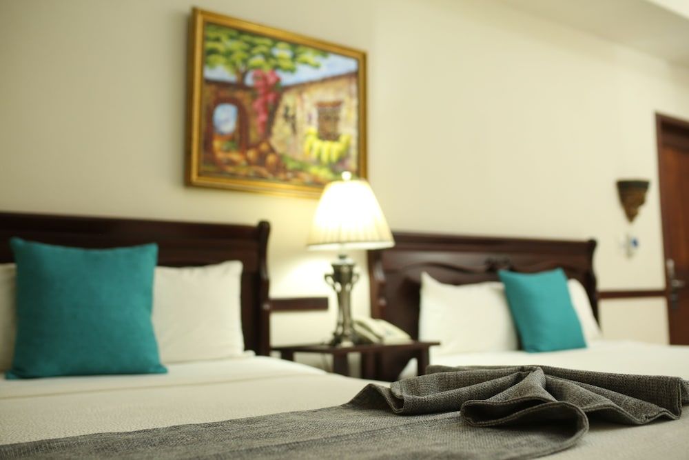 Platino Hotel & Casino Junior Suite 6