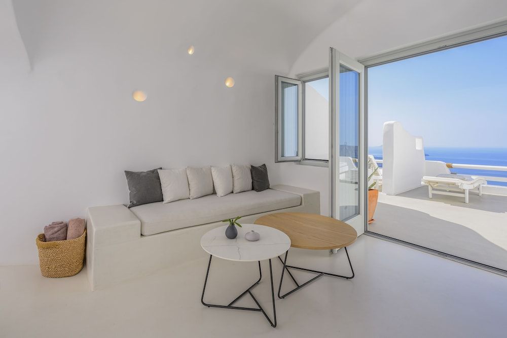 undefined Hotel Sunny Villas 5