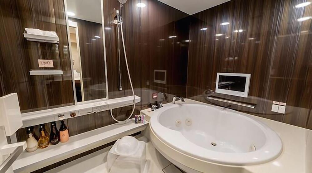 undefined Anda no Mori Osaka Tennoji Tower 4