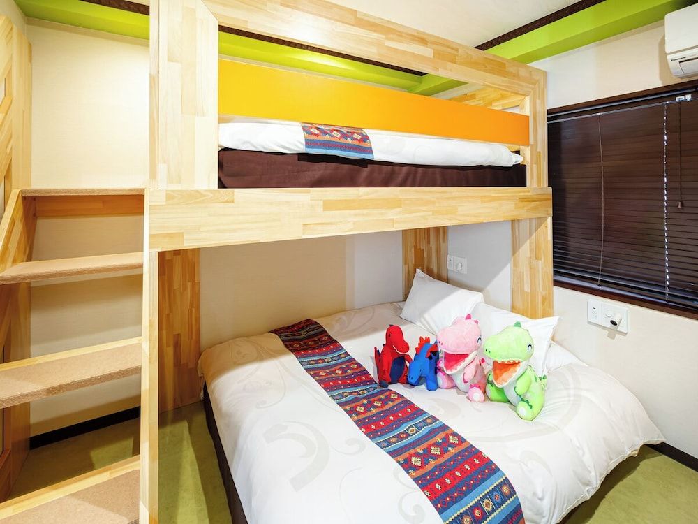 Standard Room Loft Bed, Non Smoking, Free All you can drink Alcohol and Light Meal